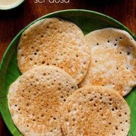 4 set dosa in a green plate.