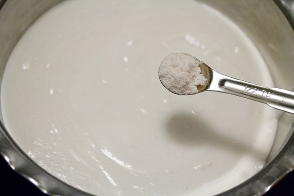 adding salt to uttapam batter