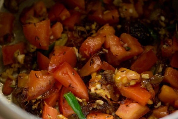 sauteing tomatoes