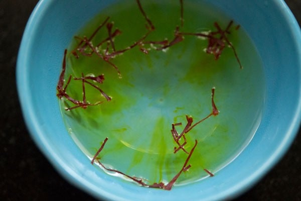 saffron dissolved in water