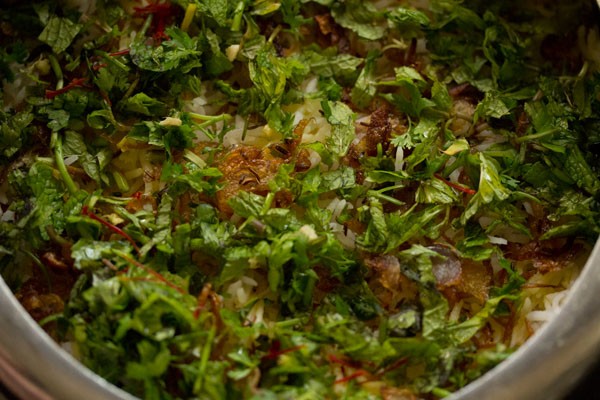 top layer of chole biryani