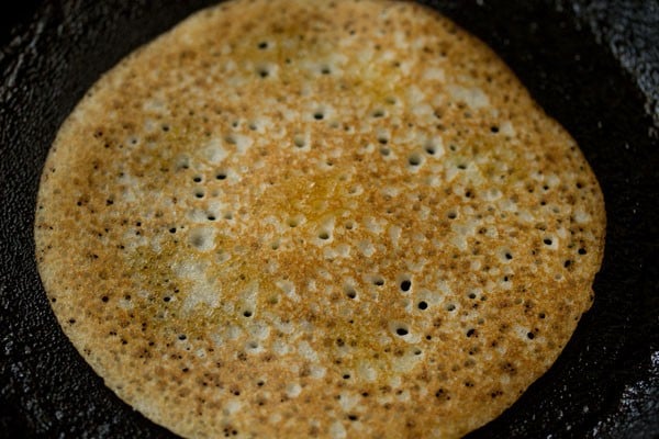 flipped davangere benne dosa on tawa