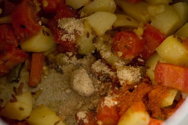 dried mango powder and garam masala powder added to the aloo gajar ki sabji. 