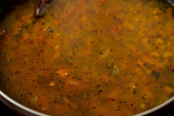 water added to tomato upma mixture