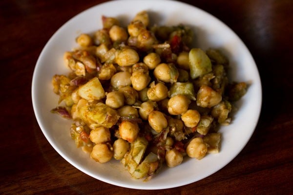 portion of chaat on a serving plate