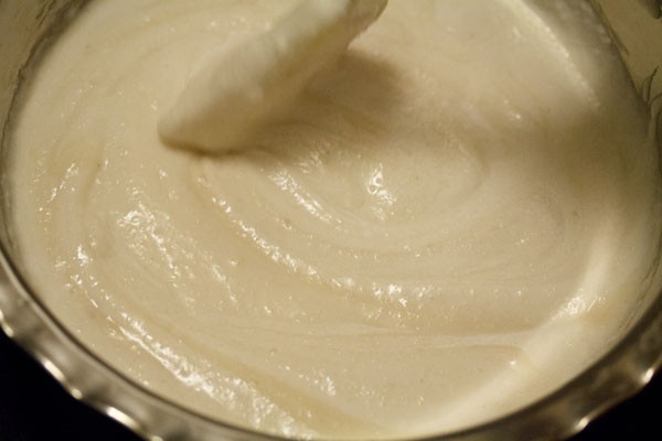 making idli dosa batter in a mixie