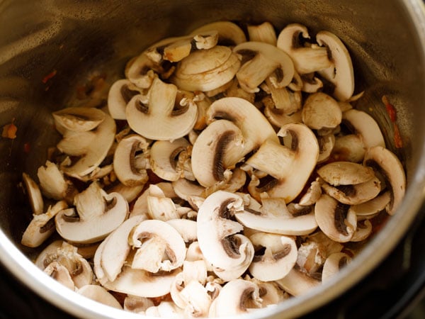 mushrooms in the instant pot