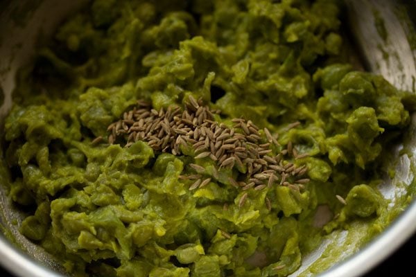 roasted cumin seeds added to mashed peas