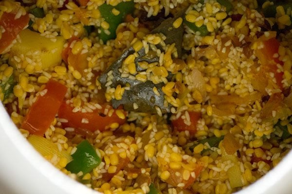 mixing masala khichdi mixture