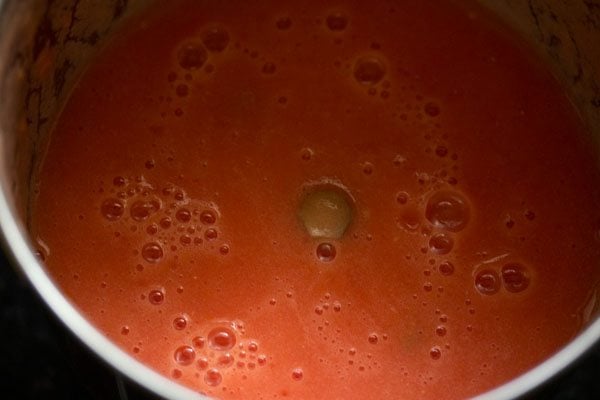 tomato puree in the mixer jar
