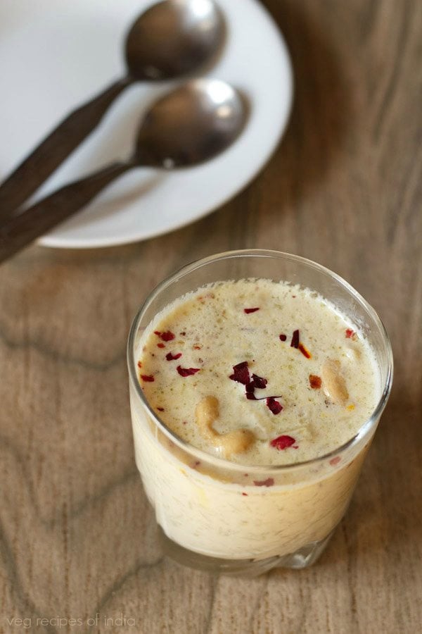 bottlegourd kheer served in a bowl