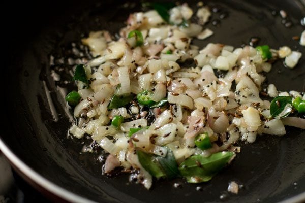 making chawli bhaji recipe