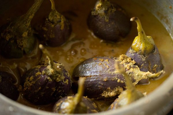 making gutti vankaya recipe