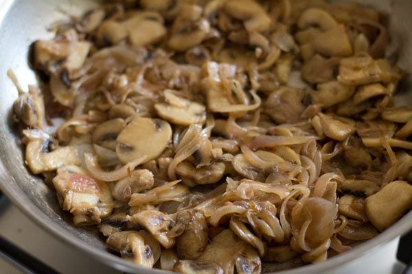 making mushroom stir fry