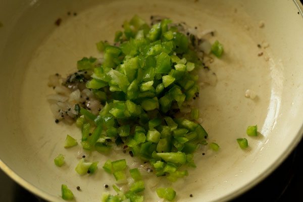 making capsicum raita recipe