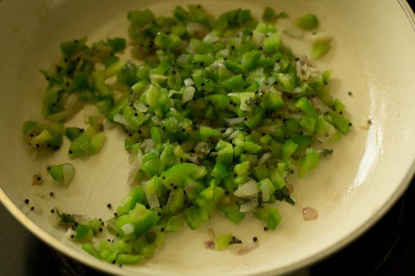 making capsicum raita recipe