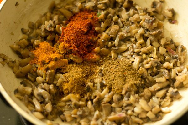 spices for mushroom cutlet recipe