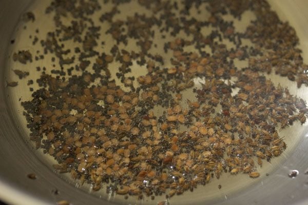 making mushroom korma recipe