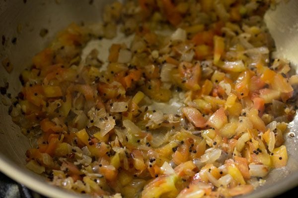 making mushroom korma recipe