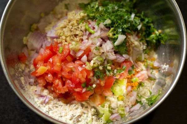 onions for making besan oats cheela recipe