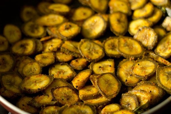 cooking vazhakkai fry