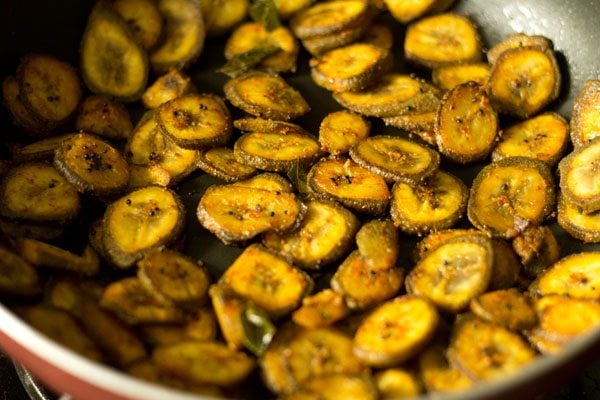 cooking vazhakkai fry