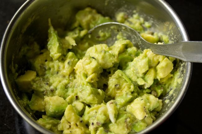 making avocado garlic toast recipe