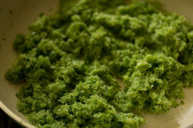 sauteing broccoli 