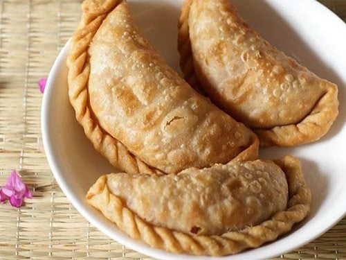 Goan nevris recipe