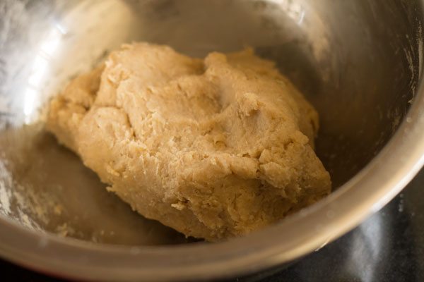 dough for Goan neurios recipe