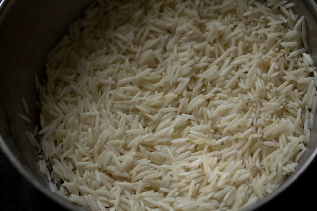 soaking basmati rice for kaju pulao.