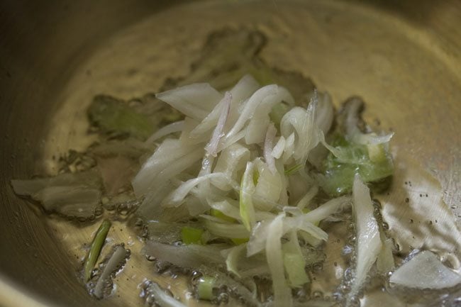 onions to make makai shorba recipe