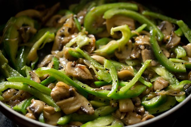 capsicum mixed well with the mushrooms. 