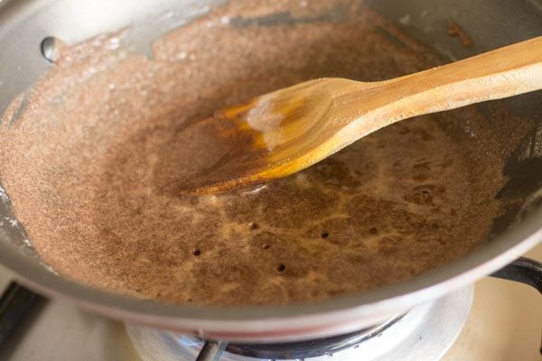 ragi flour mixture begin to bubble