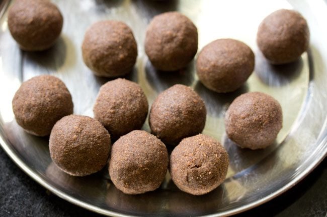 ragi ladoo recipe, ragi ladoo