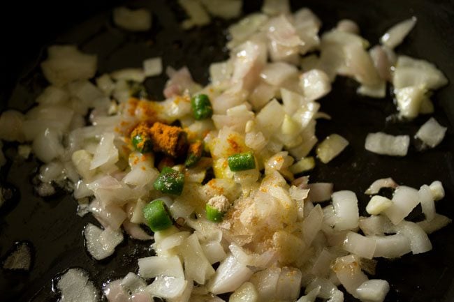 spices for making turai moong dal sabzi recipe