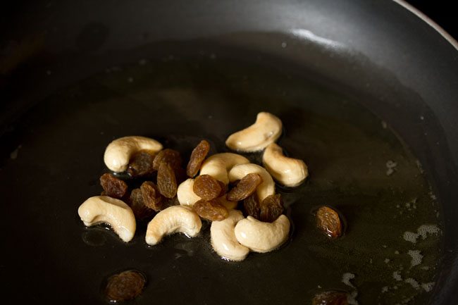 raisins added to the pan. 