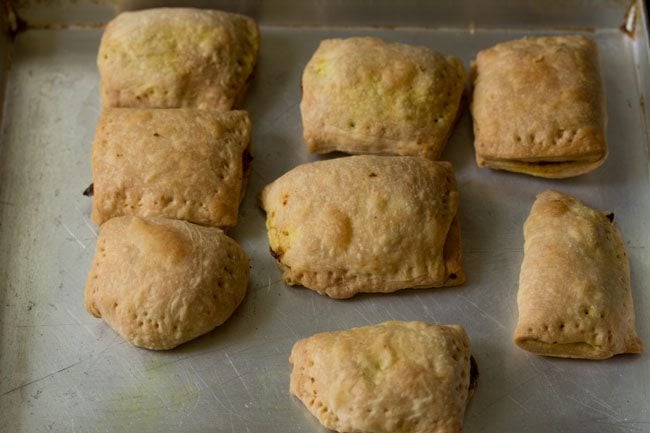 baked veg puffs. 