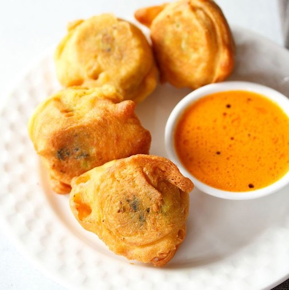 Veg Bonda | Vegetable Bonda