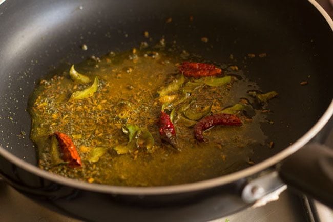 sauteing mustard seeds and cumin