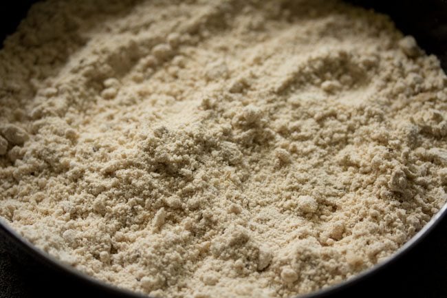 Rub the ghee into the flour mixture to get a breadcrumb texture. 