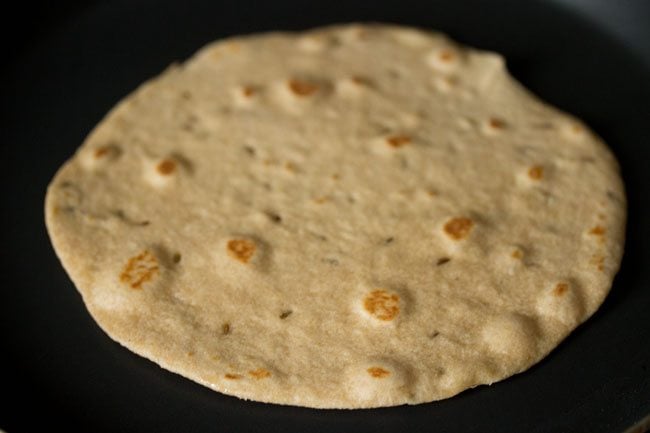 The second side of the Castalotti is medium rare with flecks of gold.