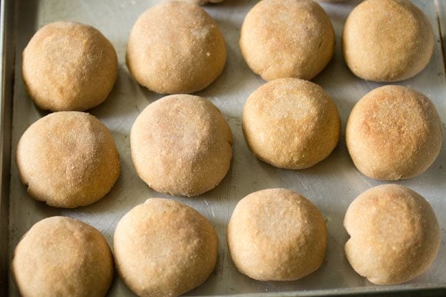 baking litti - litti chokha recipe