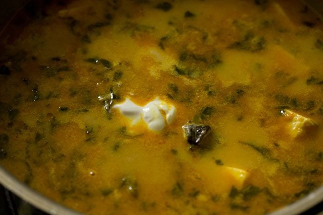 cream added to methi paneer curry