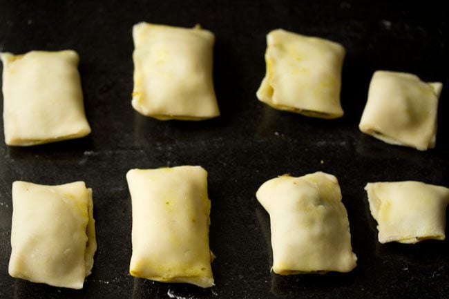 preparing mushroom puff for baking