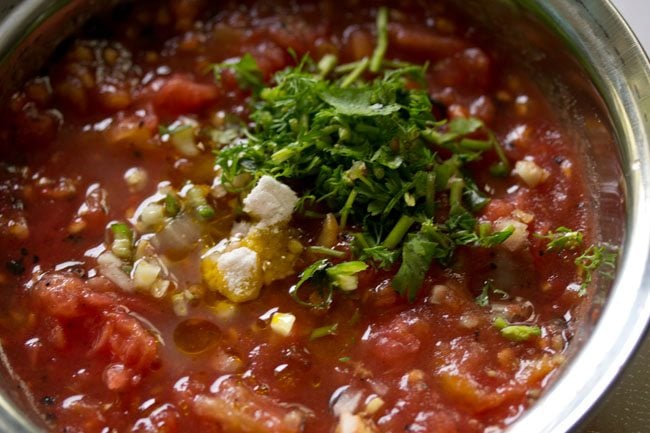 salt to make tomato chokha