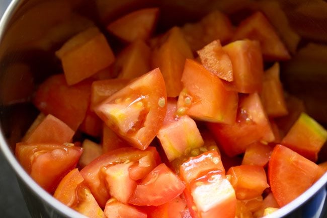 tomatoes to make tomato shorba recipe