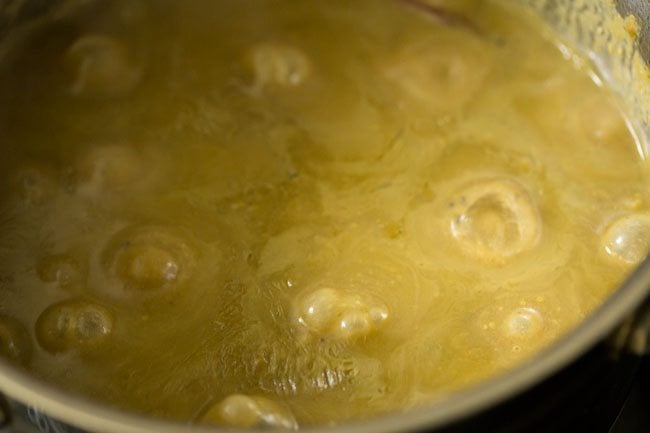 simmering veg sagu. 