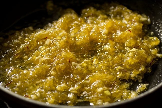 ghee mixed well in the halwa mixture. 