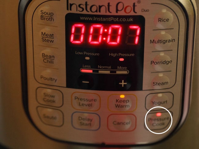 pressure cook bhaji in instant pot